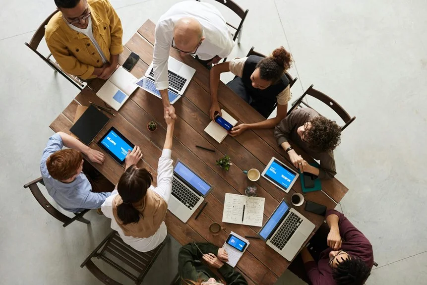 tech enthusiasts business opportunities