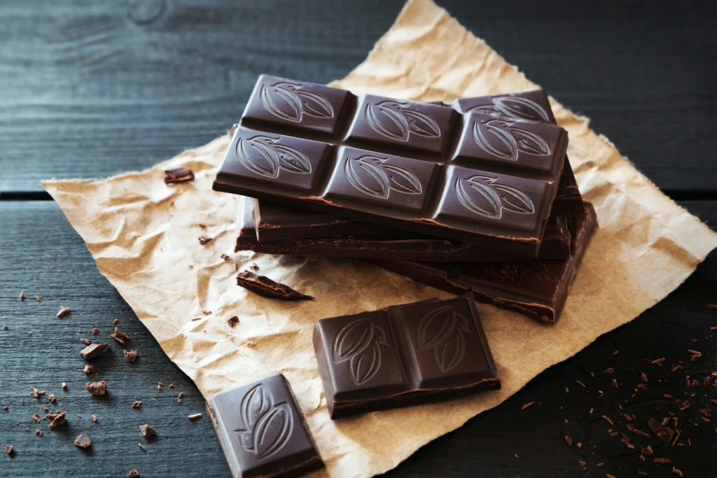 Dark chocolate cortisol reducing food for stress management