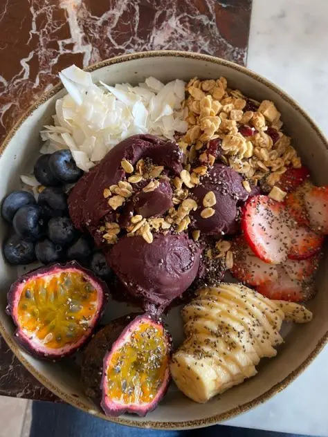 acai bowl (2)