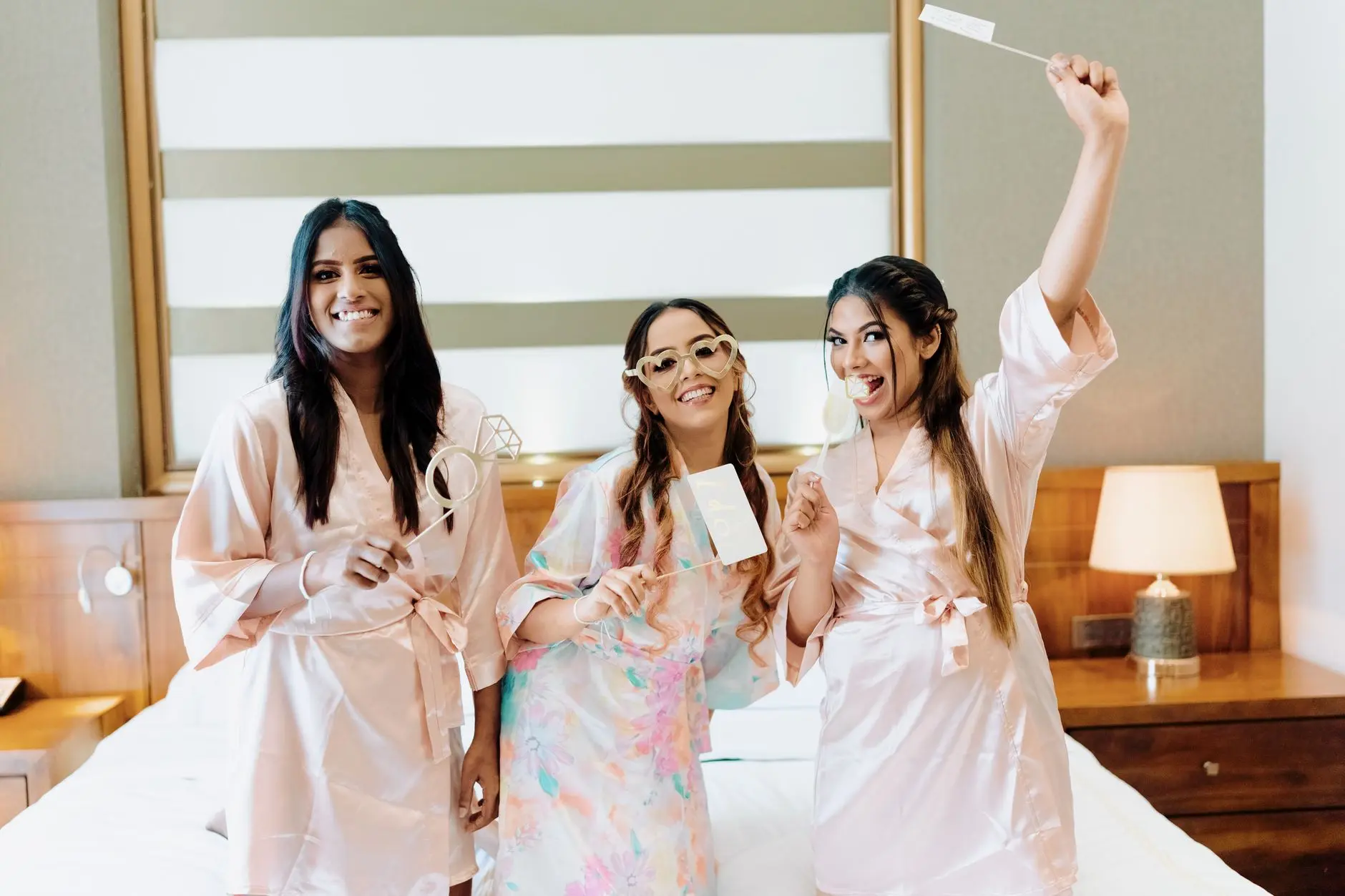 25 Bachelorette Party Games for an Unforgettable Girls Weekend