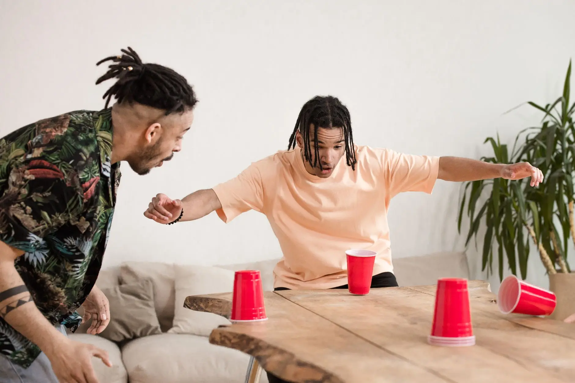 17 Dinner Party Games to Play Right at the Table