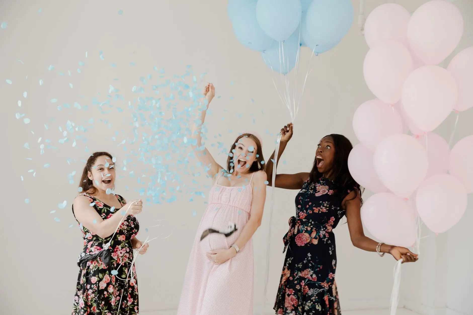 16 Gender Reveal Party Games to Build the Suspense