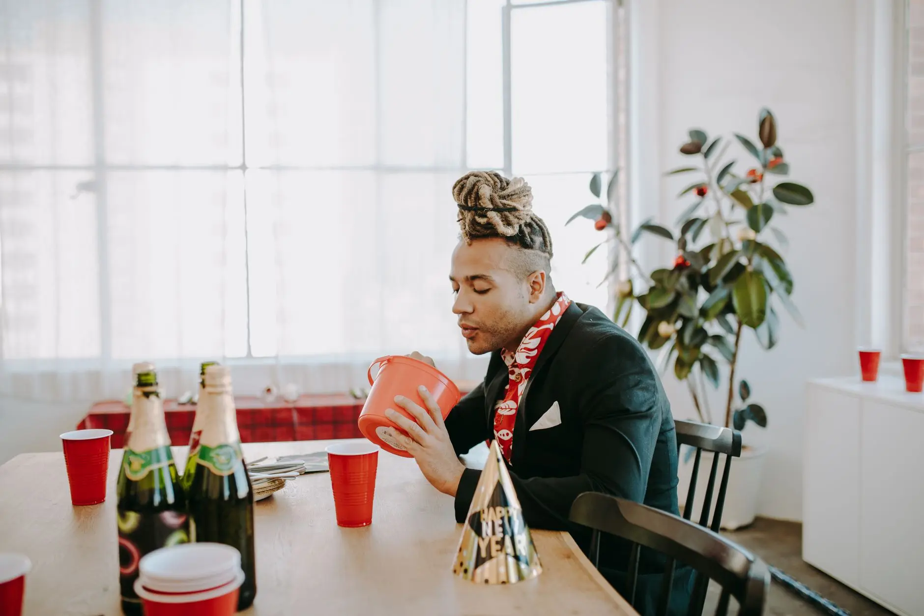 15 New Year's Eve Games with Solo Cups (Cheap and Easy)