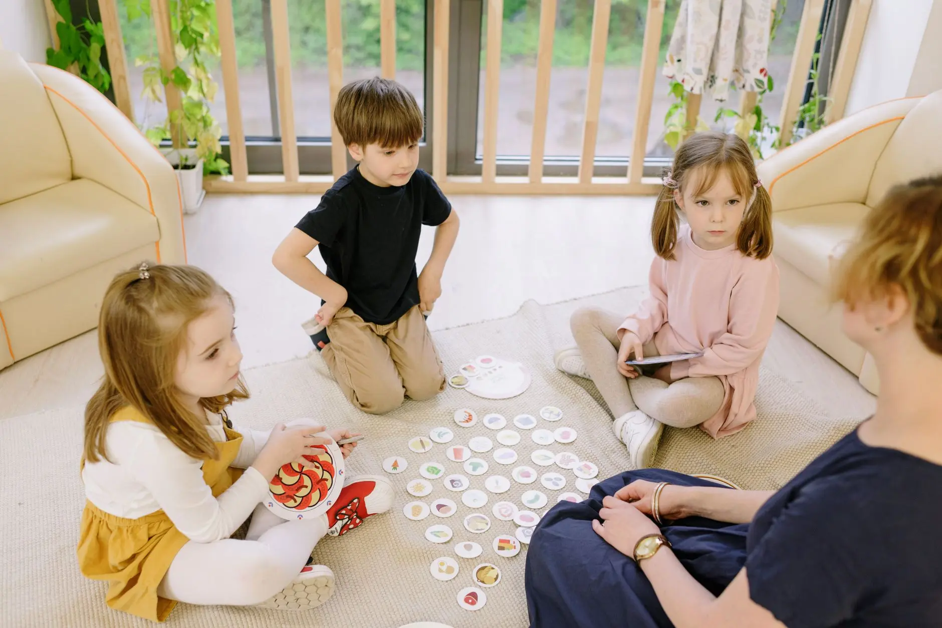15 Preschool Christmas Party Games for Little Elves
