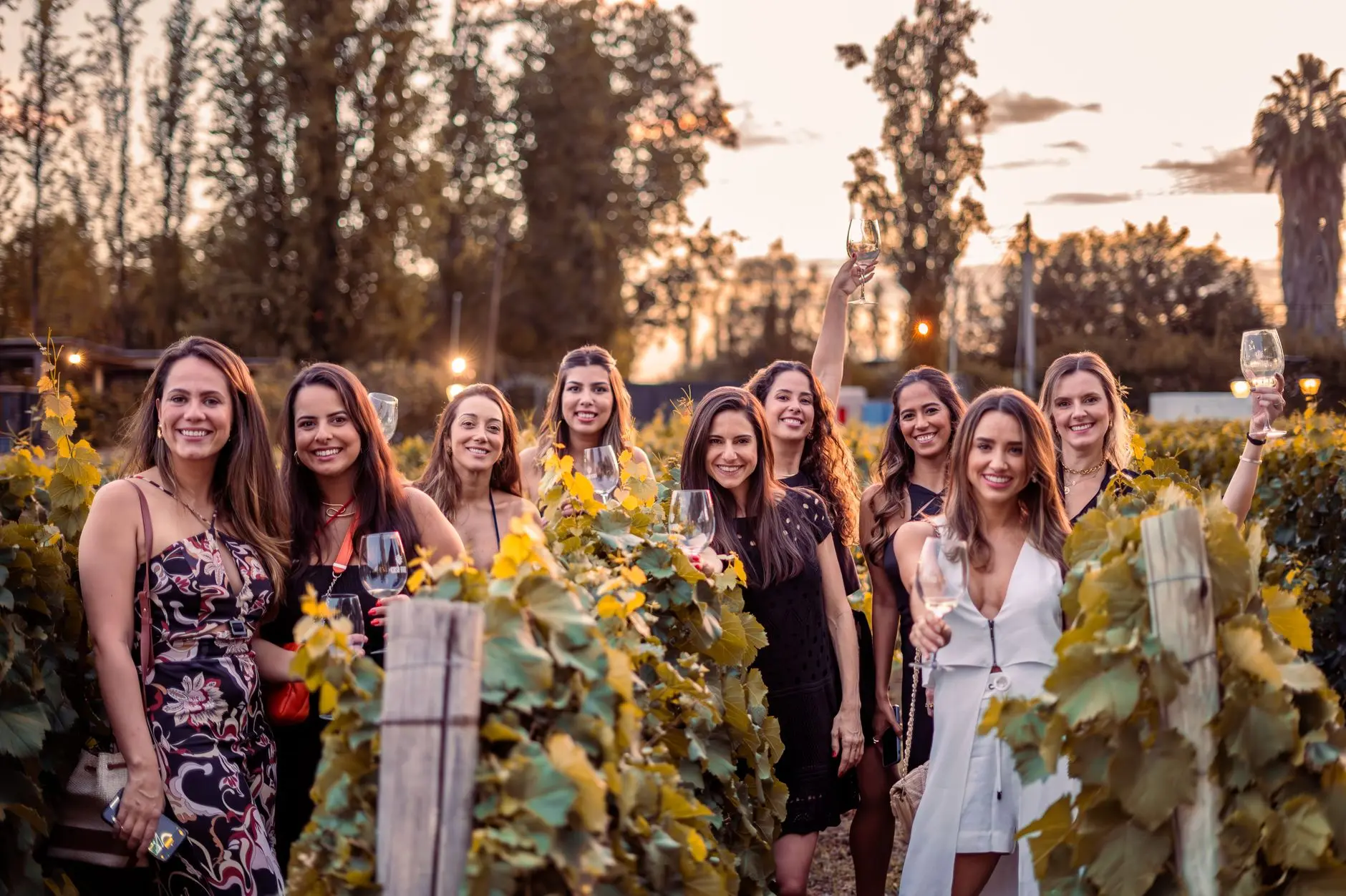 72 Bachelorette Truth or Dare Questions Nobody Regrets in the Morning