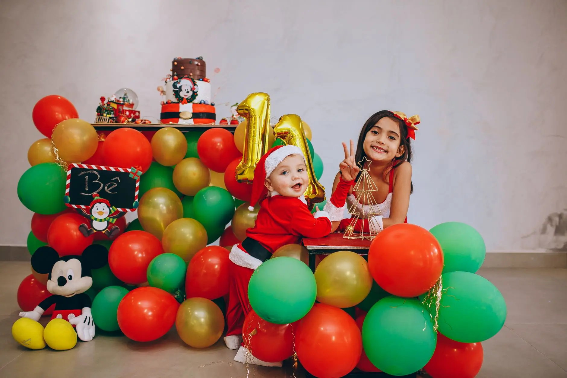 19 Christmas Games With Free Printables That Work for a Four Year Old and a Grandparent