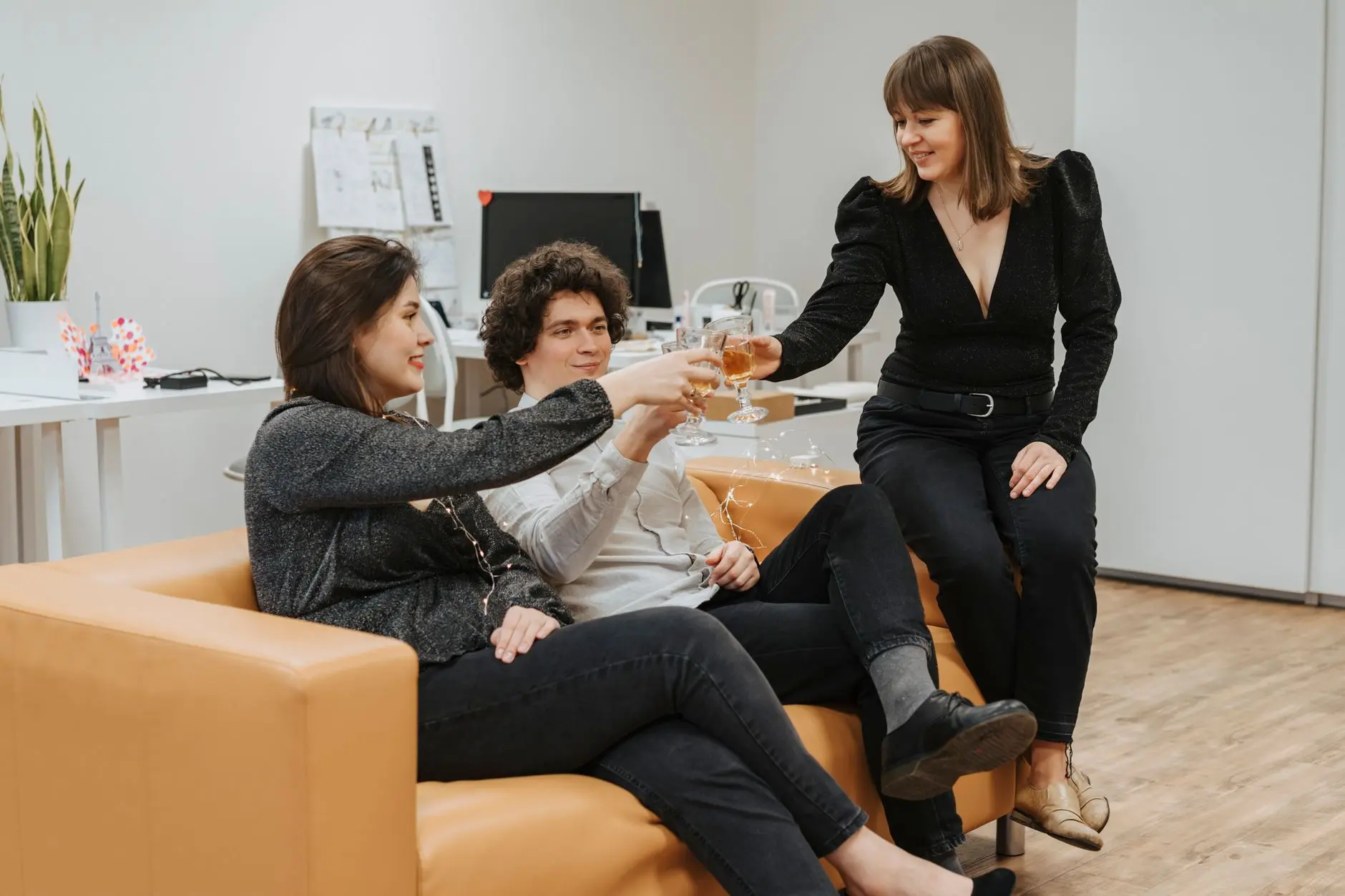 20 Office Party Games Your Team Will Not Dread