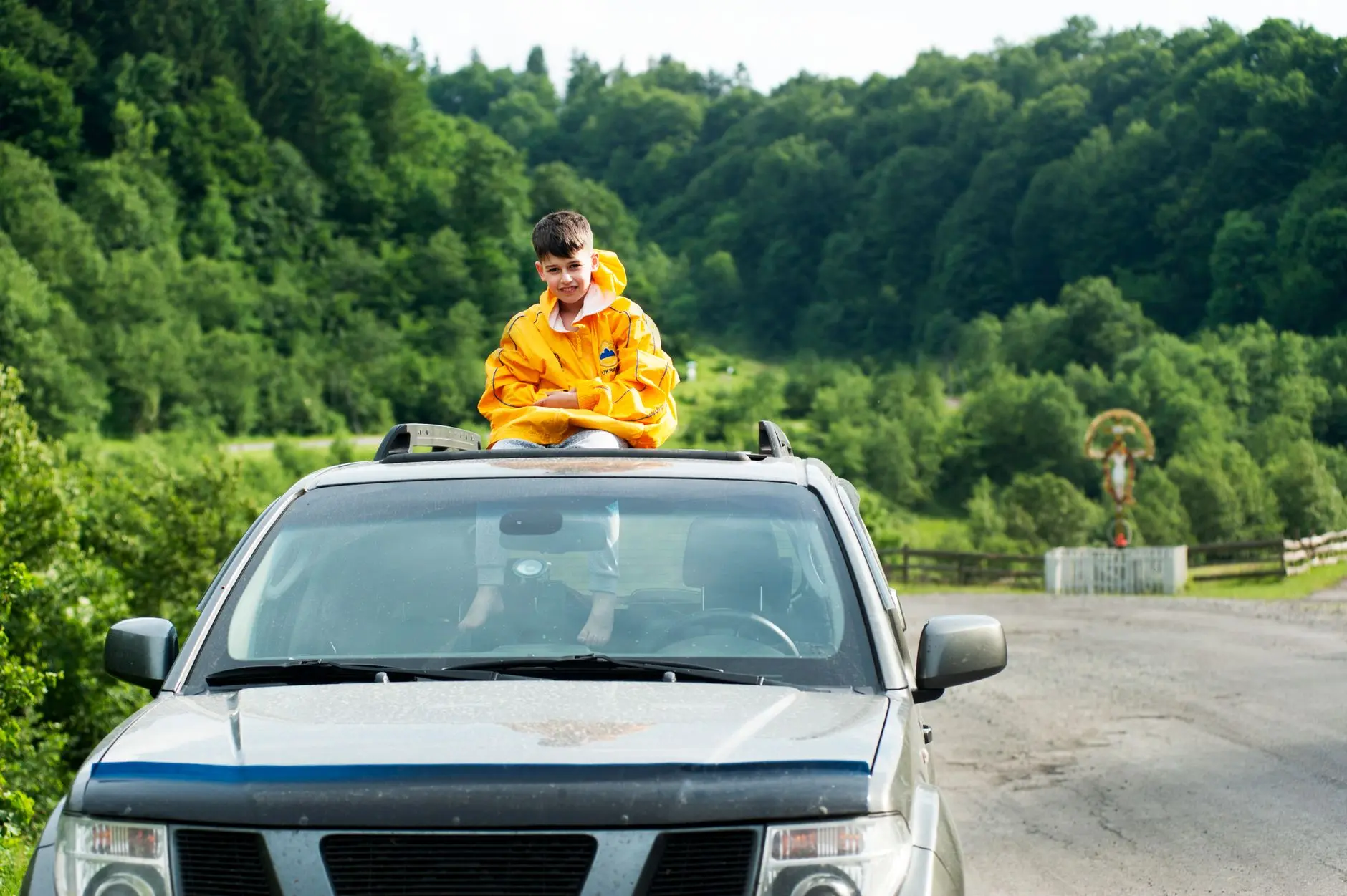 19 Road Trip Games That Get Teens to Look Up from Their Phones