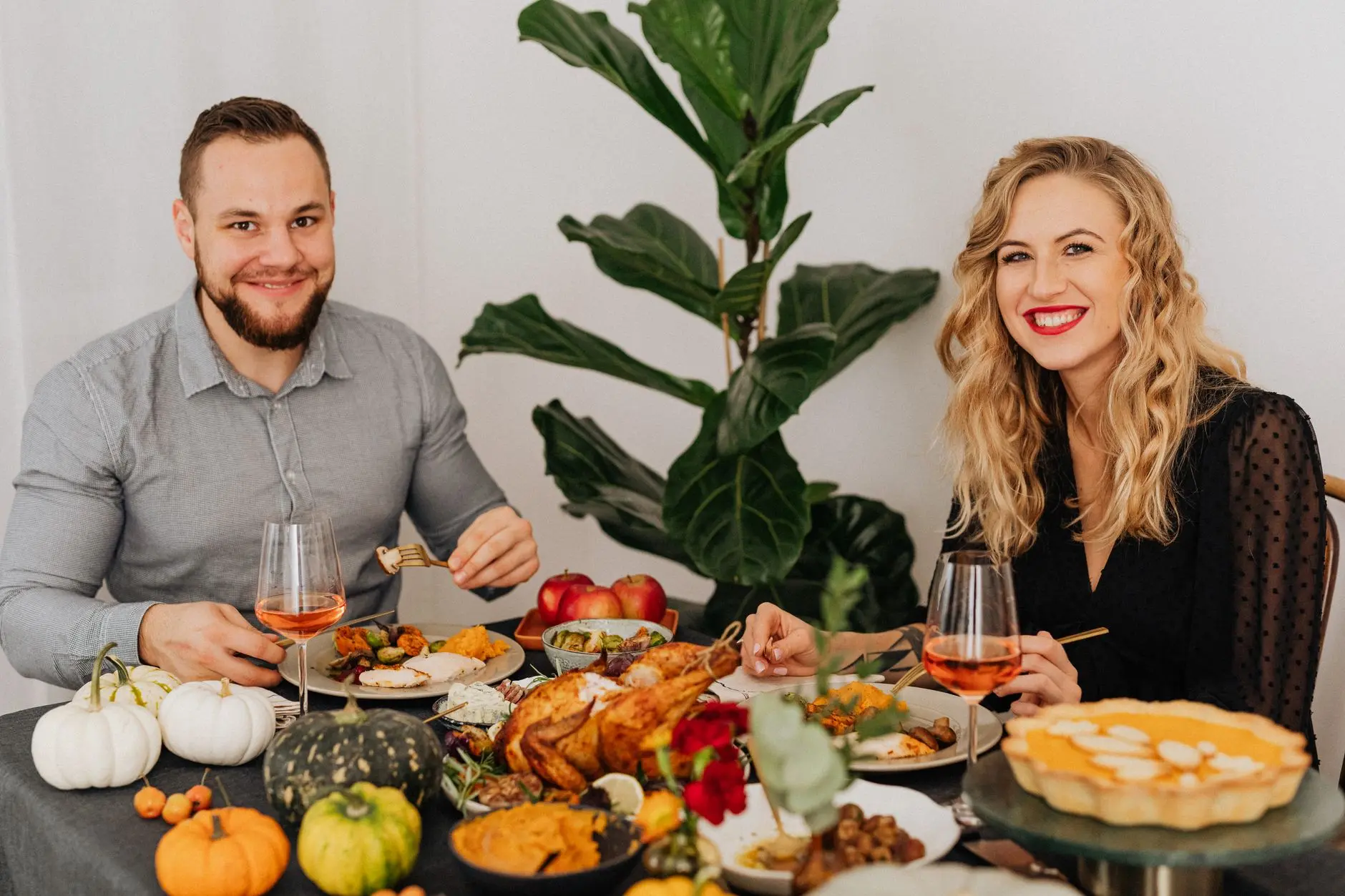 15 Thanksgiving Party Games With Free Printables for Friendsgiving Rather Than Family