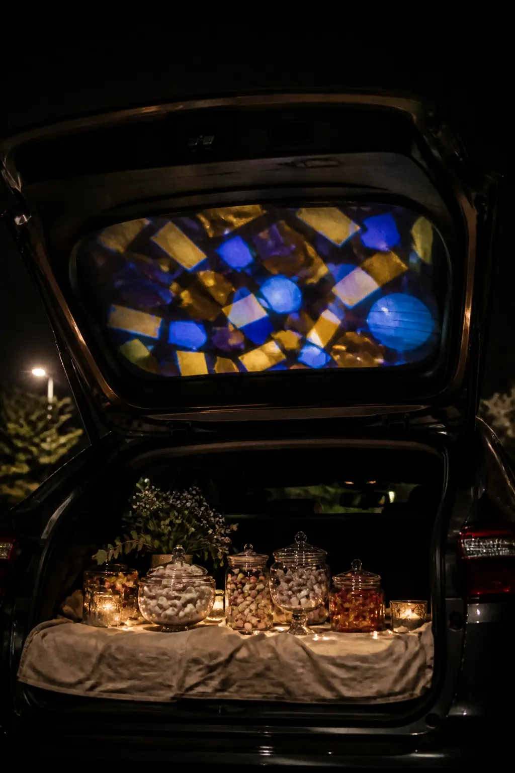 Rear-Window Projection Screen