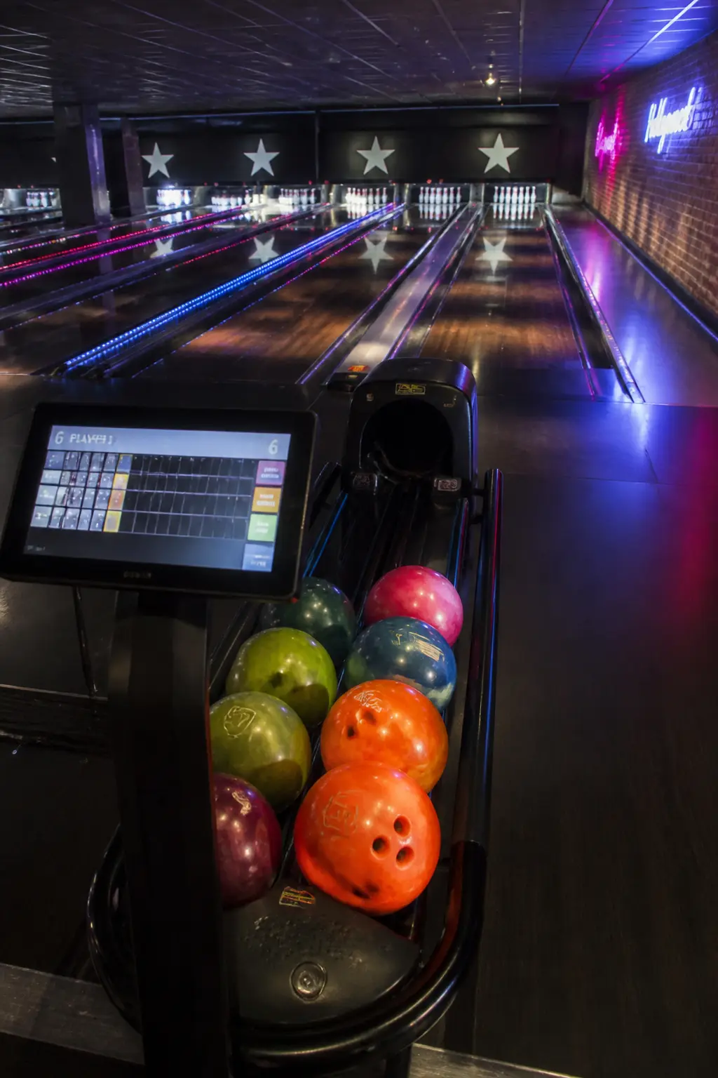 Bowling Lanes for an Hour