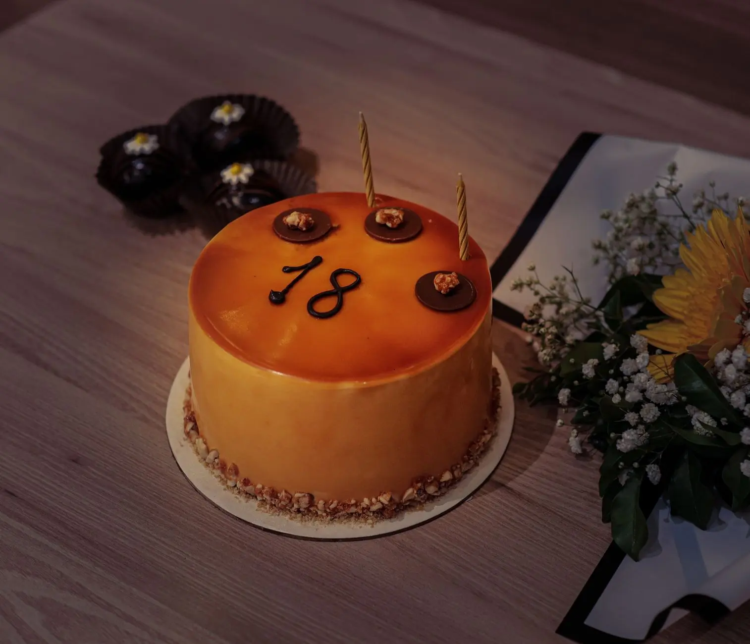 16 18th Birthday Party Activities With Free Printables That Run Alongside the Music