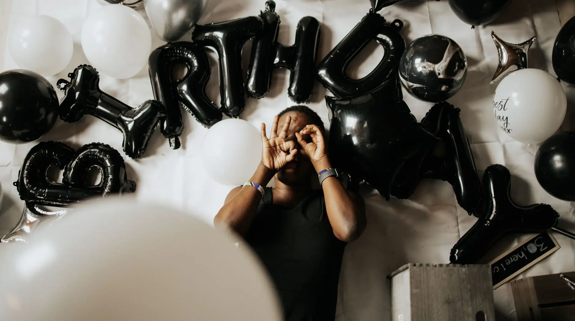 15 21st Birthday Party Ideas That Skip the Deposit and the Venue