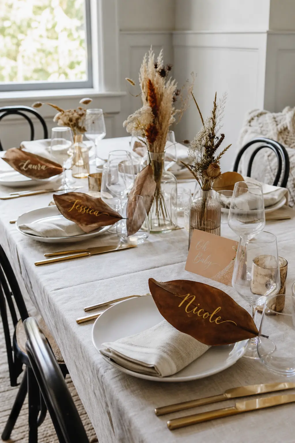 Place Cards Written on Leaves or Dried Flowers