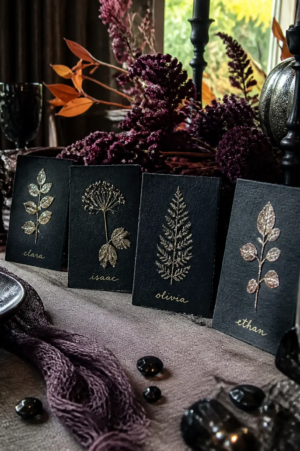 Glitter Pressed Botanical Cards — Press dried leaves, ferns or flower petals flat between heavy books for two weeks before this project. Glitter crafts