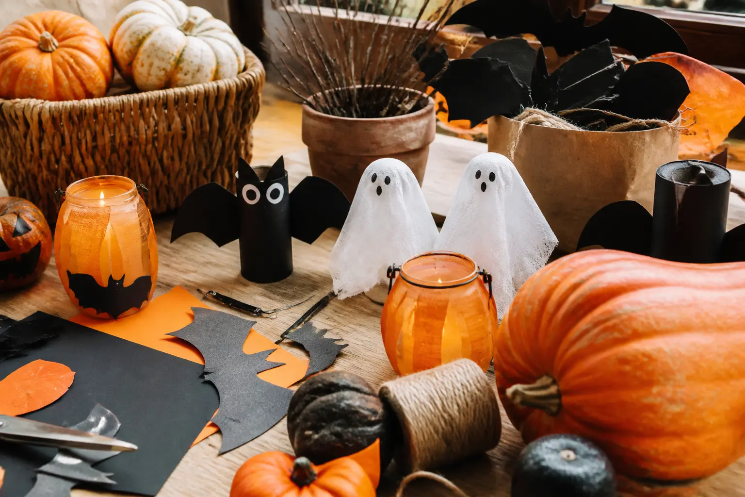 16 Halloween DIY Crafts That Look Like You Bought Them