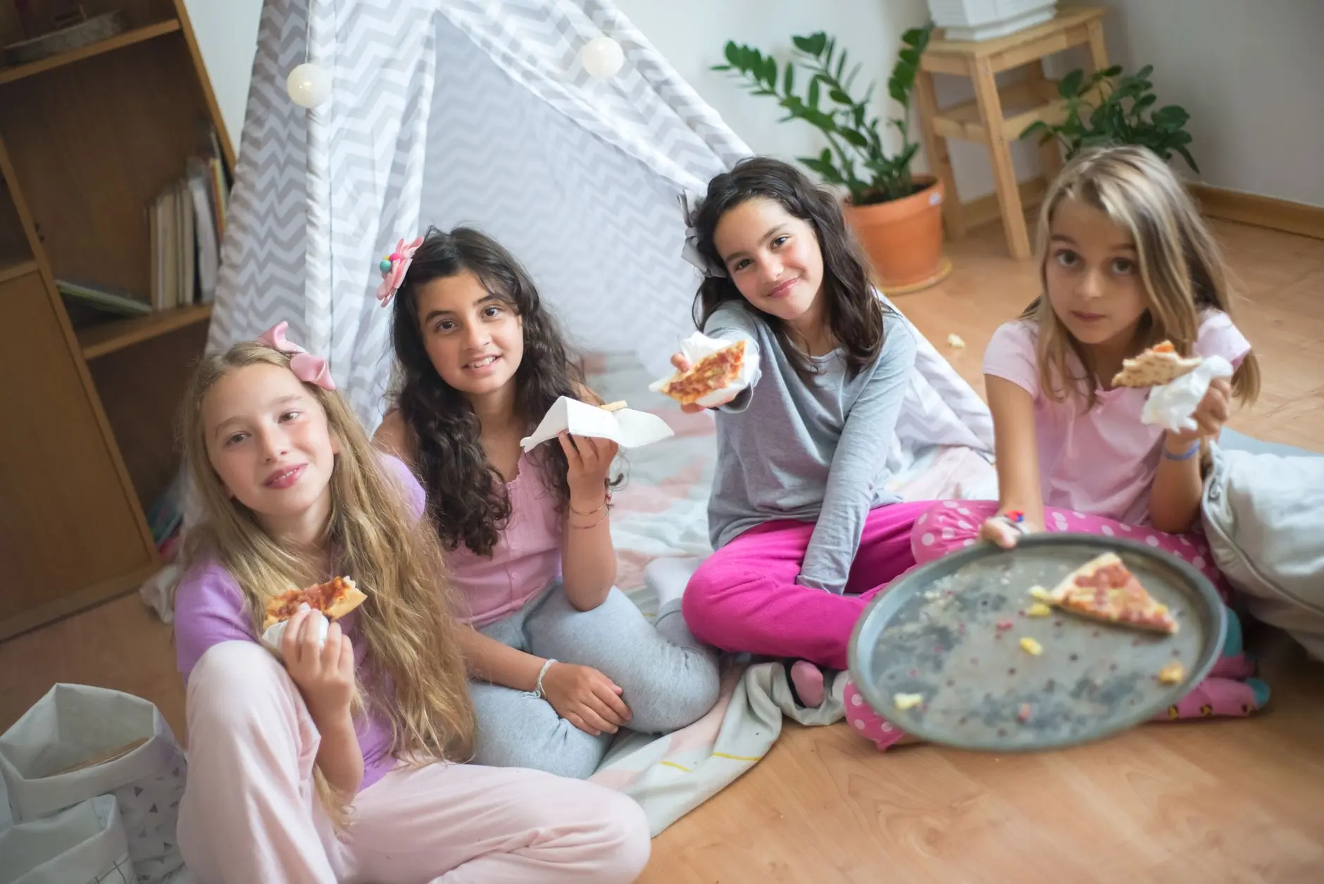 13 Teen Sleepover Party Ideas Styled for the Photographs