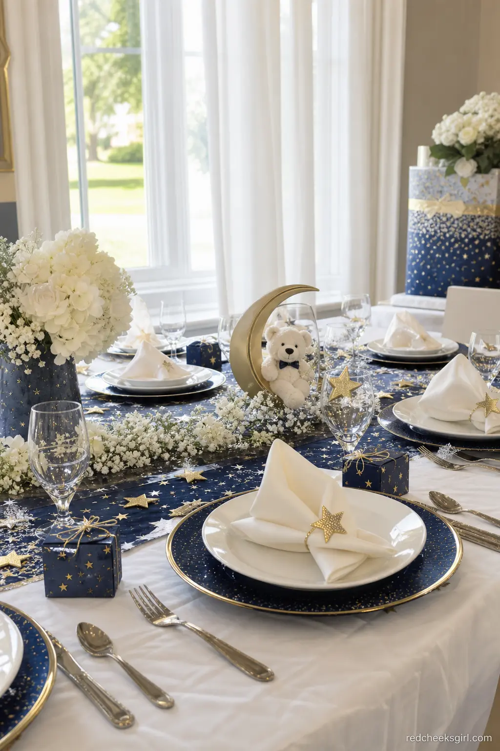 Star Charger Place Setting — Navy chargers rimmed in gold under white plates make a seated dinner or brunch feel dressed up without extra props. Twinkle little