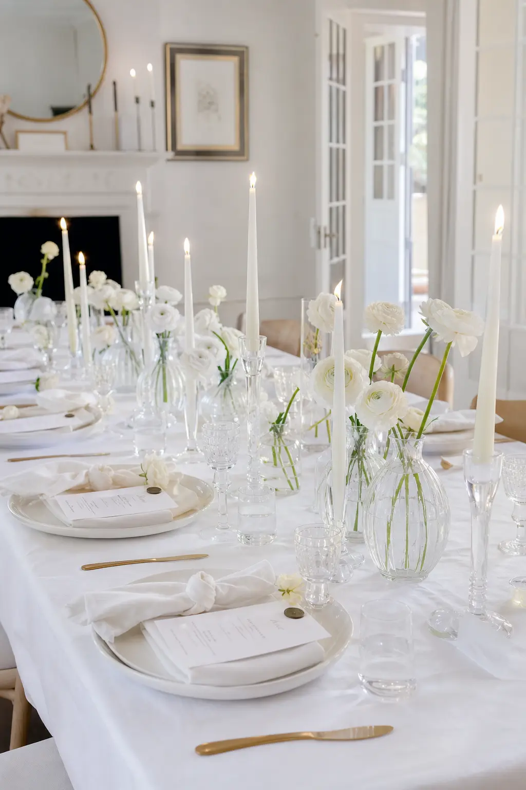All White Winter Affair — Ask everyone to wear white and the room only needs to keep up: white florals, white candles, a crisp white cloth. Winter birthday