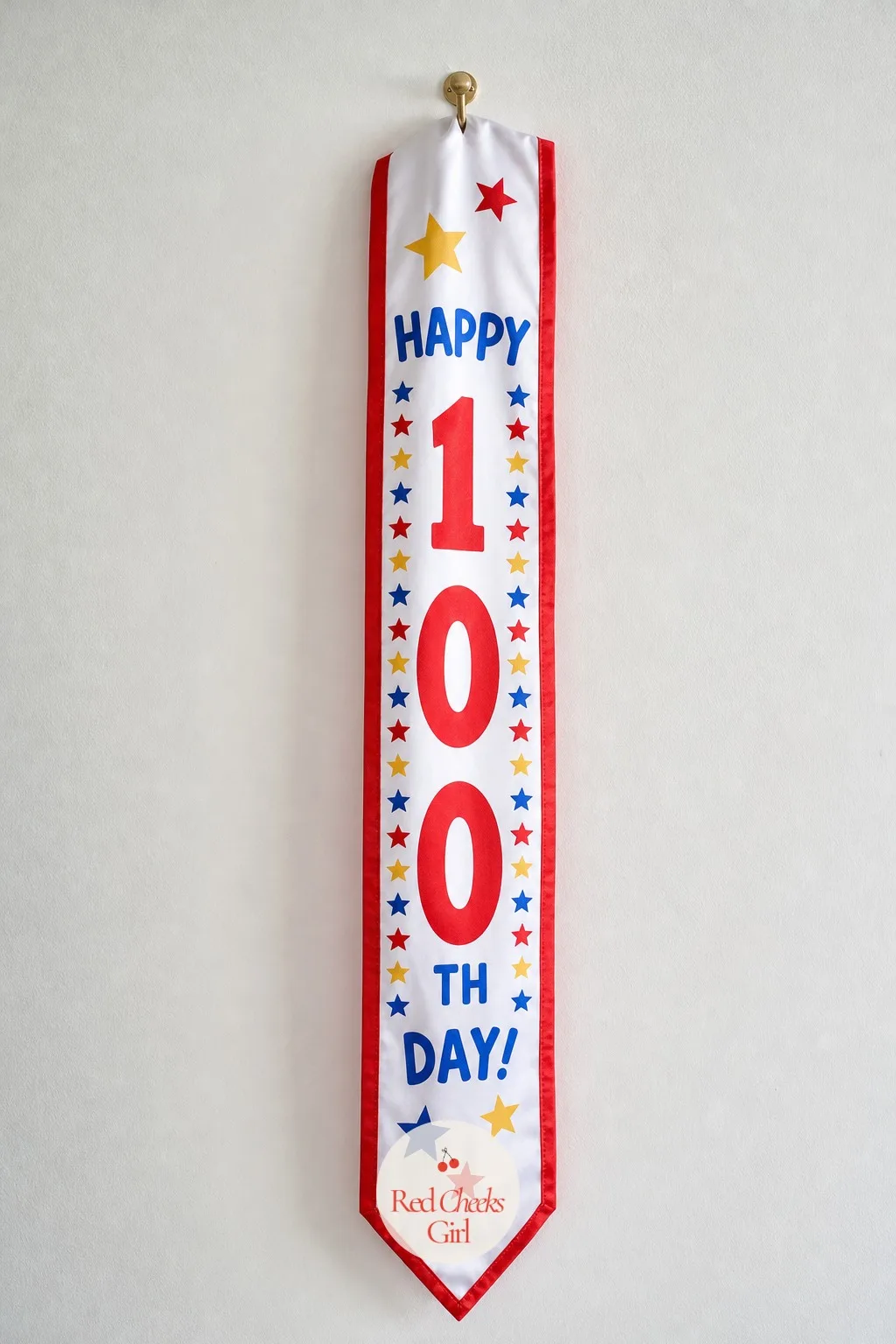 The Hundred-Day Photo Sash — A sticker on a shirt fades by lunchtime. 100th day of school ideas