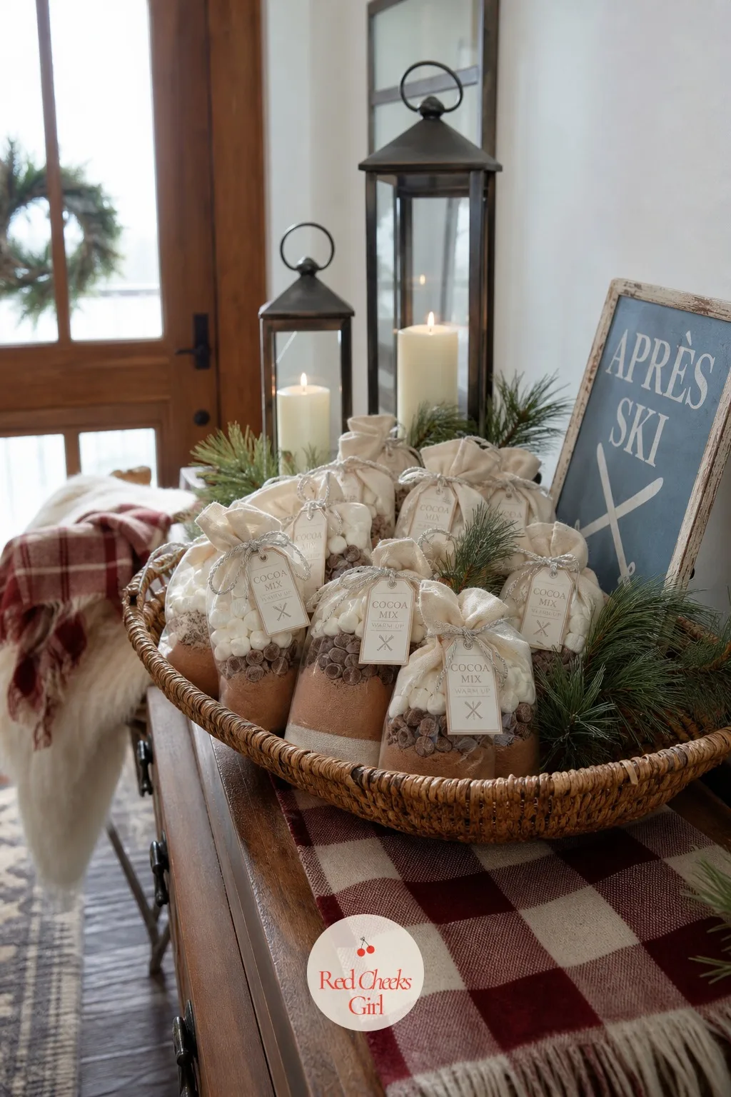 Cocoa Mix Favor Bags — Something warm to make at home the next cold night keeps the party going past midnight. Apres ski party