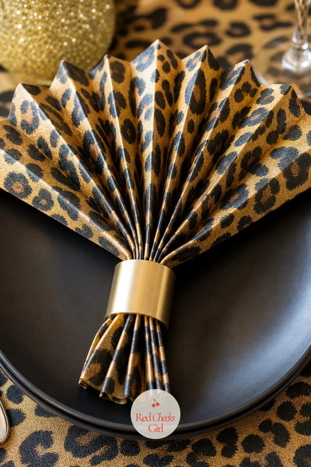 Gold Cheetah Print Napkin Fans — A flat napkin does nothing for a place setting. Cheetah print birthday party ideas