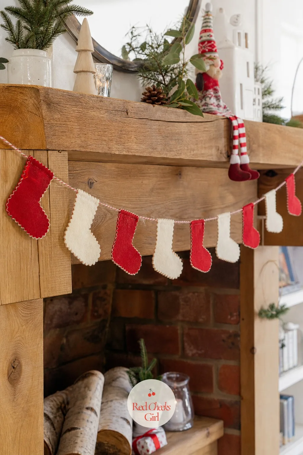 No Sew Felt Stocking Garland — A storebought garland looks the same every year, and a kid can tell. Christmas arts and crafts for kids