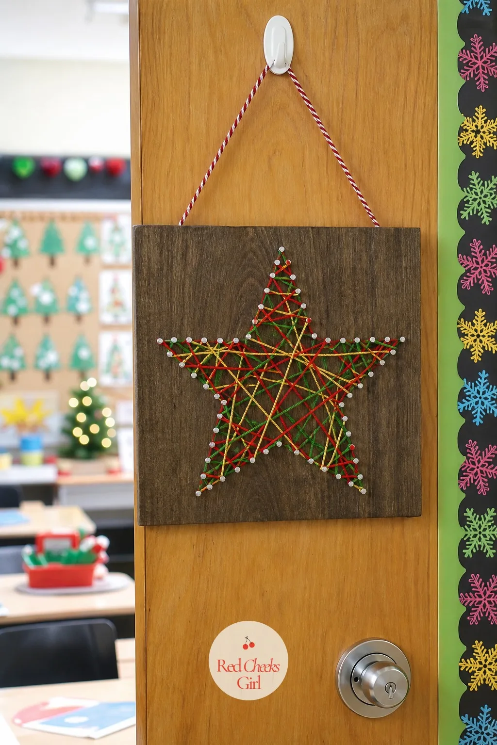 String Art Star Door Board — Loose yarn around a cardboard shape sags within a day. Christmas crafts for kids at school