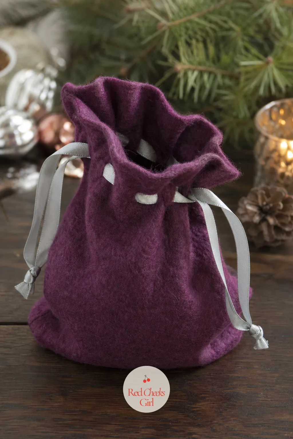 Felt Drawstring Gift Pouch — Wrapping paper gets torn open and binned in seconds. Christmas felt crafts
