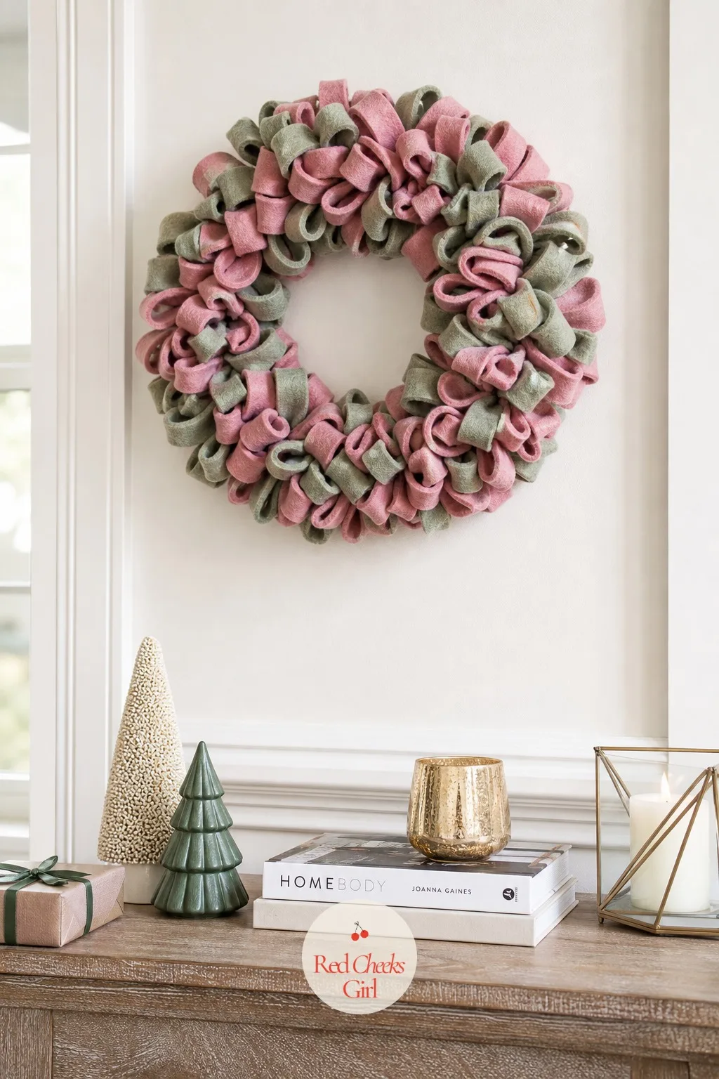 Looped Felt Petal Wreath — A wreath this soft will not scratch the door frame or shed needles on the welcome mat. Christmas felt crafts