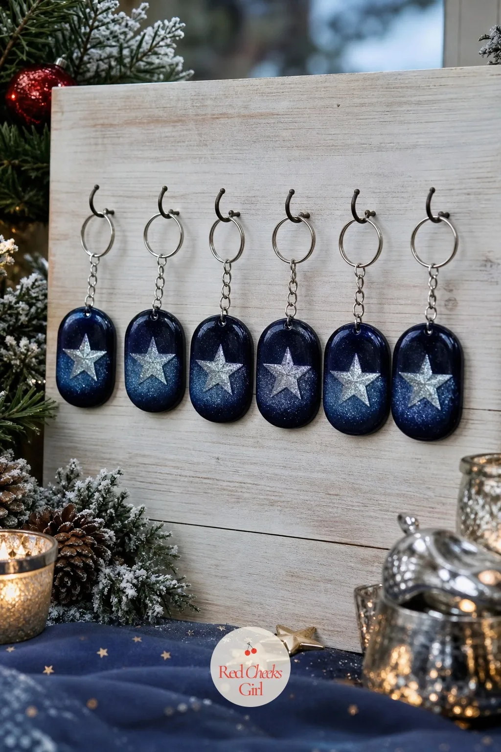 Starlight Keychains — Stocking fillers run out of ideas somewhere around the third person on the list, and most of what is left in the shops by then is the