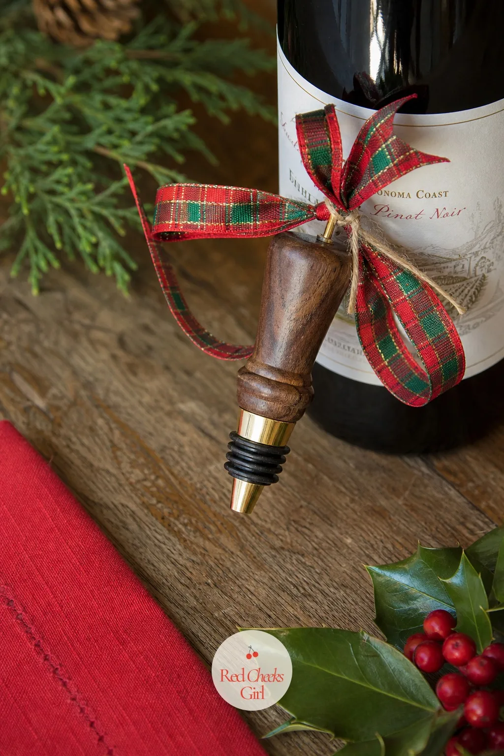 Wood Bottle Stopper Gift — A bottle of wine alone feels like the gift ran out of ideas halfway through. Christmas wood crafts