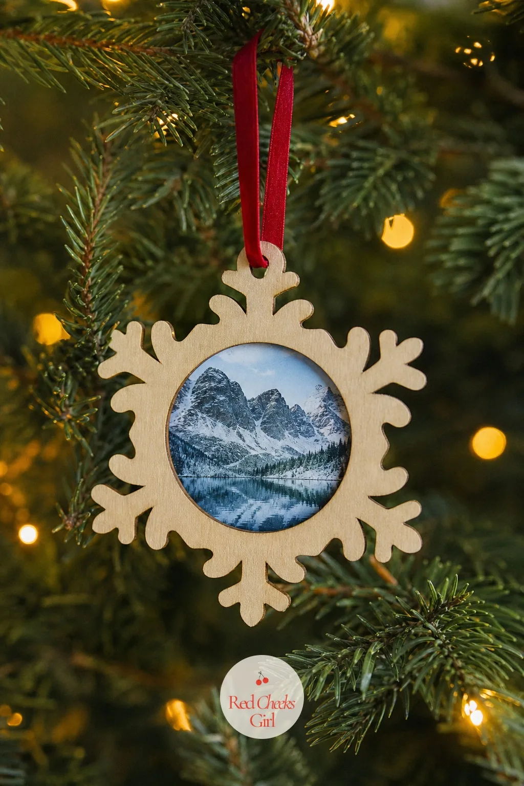 Wood Photo Ornament Frame — A printed photo card gets looked at once and filed away. Christmas wood crafts