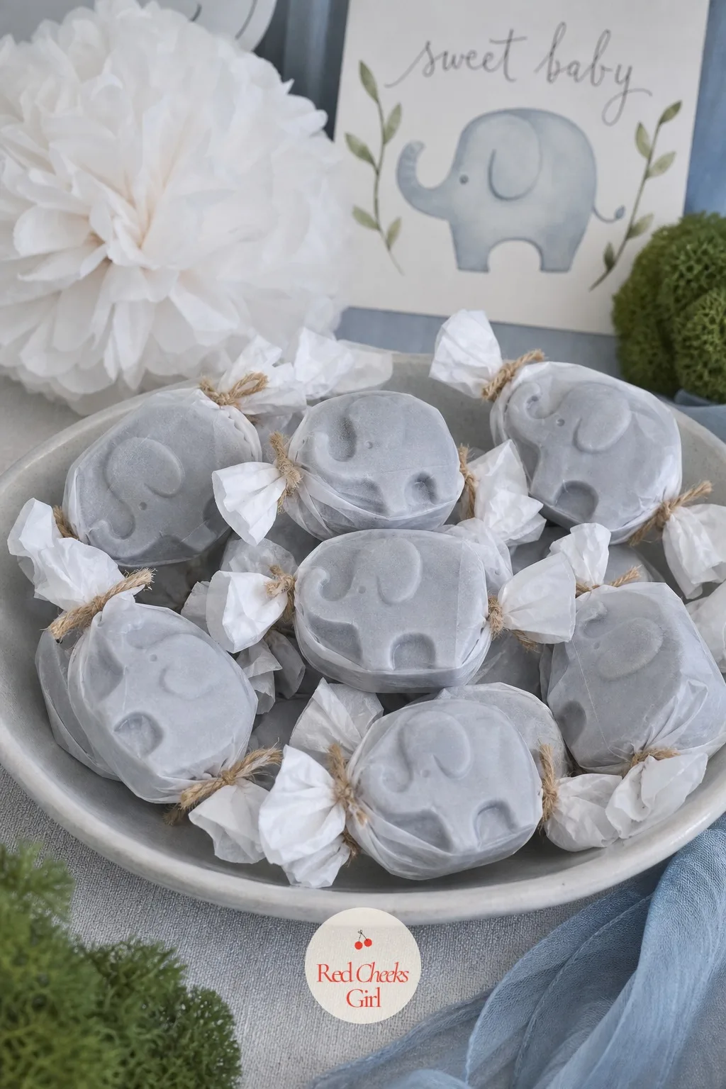 Elephant Shaped Soap Favors — Soap sounds like an odd favor until someone actually uses it and remembers exactly whose shower it came from. Elephant baby