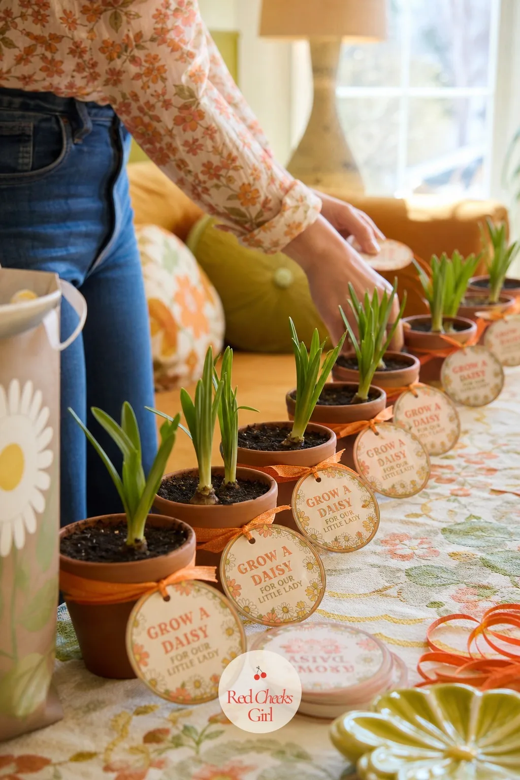 Grow A Daisy Favor Pots — A favor should outlast the car ride home, not get tossed in the first trash can guests pass. Groovy baby shower ideas