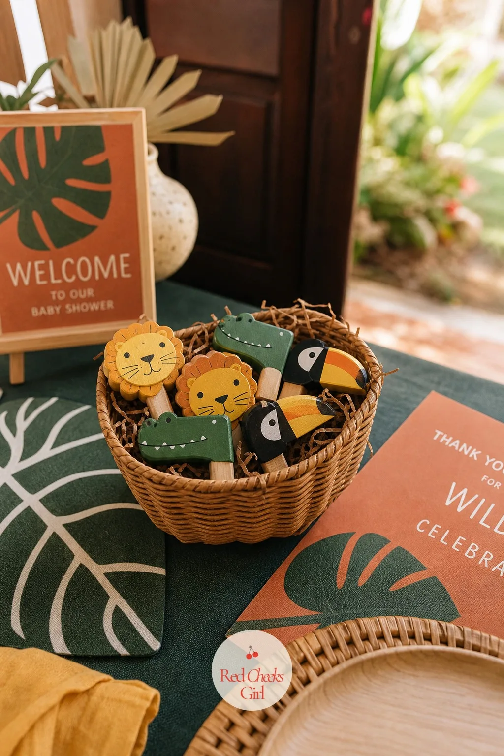 Mini Wooden Animal Finger Puppet Favours — The wooden animals on the main table are too big to send home with every guest. Jungle theme baby shower ideas