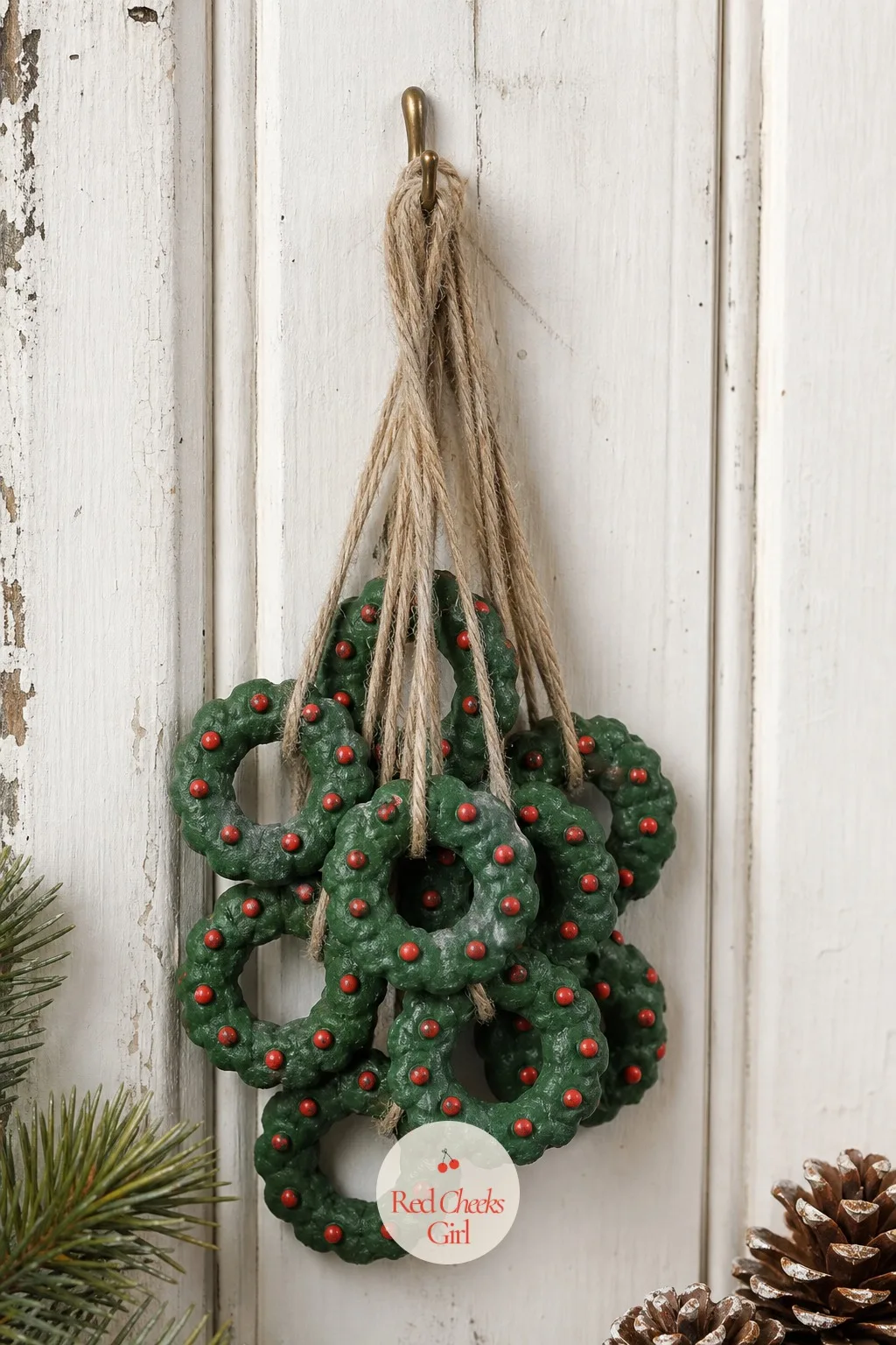 Bottle-Cap Mini Wreath Rings — Cut a circle with a bottle cap, then cut a smaller circle out of its center with a second cap, and you have a tiny wreath shape